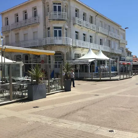 Mobil à Sur Mer Parque de Campismo Soulac-sur-Mer